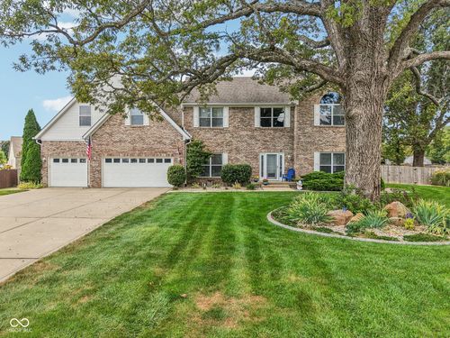 11733 Schmitt Cir, Indianapolis, IN, 46239-7824 | Card Image