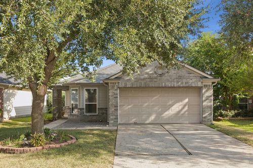 1922 Tomlinson Trail Dr, Houston, TX, 77067-3925 | Card Image