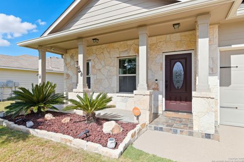 2615 Diamondback Trl, New Braunfels, TX, 78130-4112 | Card Image