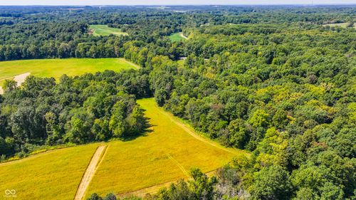 4 E Scotland Rd, Bloomfield, IN, 47424 | Card Image