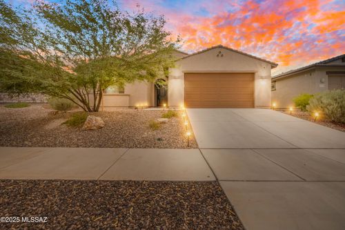 11326 N Baja Pl, Oro Valley, AZ, 85742-0124 | Card Image