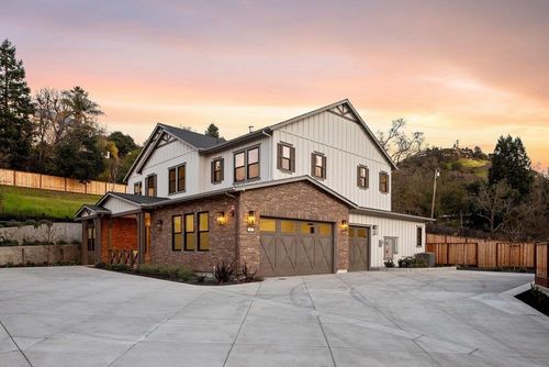 180 Castle Hill Ranch Rd, Walnut Creek, CA, 94595-2653 | Card Image