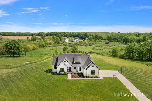 3526 Winding Stream Drive Nw, Walker, MI, 49534 | Card Image