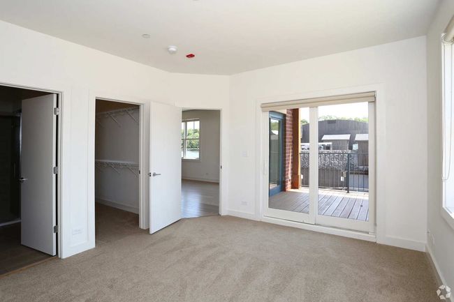 APT-311 - 1 N Main St, Condo with 1 bedrooms, 1 bathrooms and 1 parking in Algonquin IL | Image 8