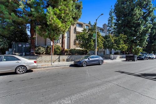 apt-6-7230 Kelvin Ave, Winnetka, CA, 91306-2784 | Card Image