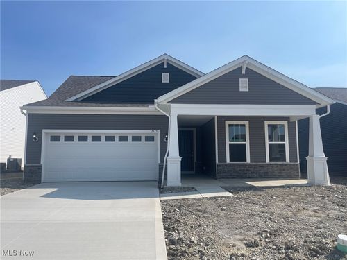 23761 Wallys Way, Columbia Station, OH, 44028-9769 | Card Image