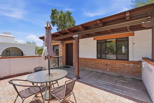 a-226 S La Cañada Drive, Green Valley, AZ, 85622 | Card Image