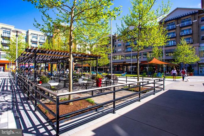 APT-1210S - 1300 Crystal Dr, Condo with 2 bedrooms, 2 bathrooms and null parking in ARLINGTON VA | Image 31