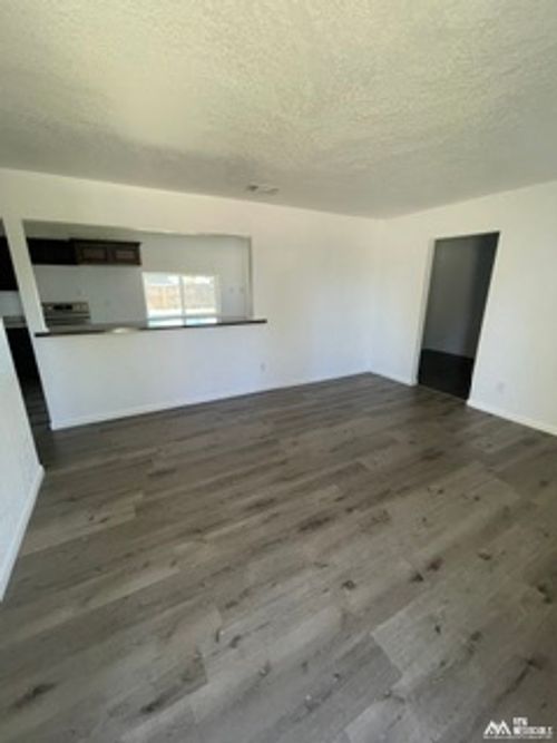 905 W Aspen Ave, Lovington, NM, 88260-2503 | Card Image