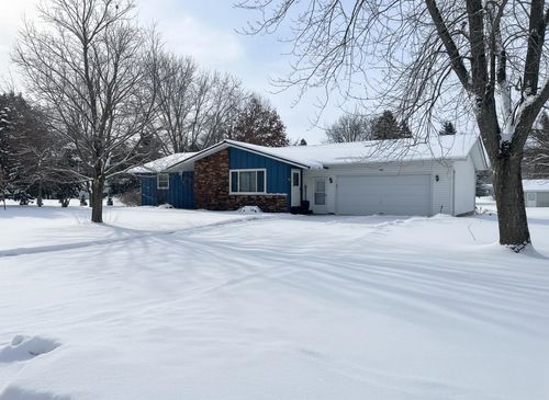 840 Ramble Ln, PLOVER, WI, 54467-2131 | Card Image