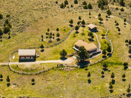25 Sundowner Road, Sheridan, MT, 59749 | Card Image