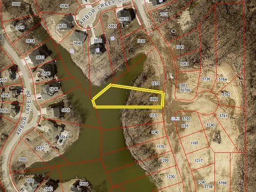 1090 Arbor Woods Dr, Pleasant Hill, IA, 50327-8014 | Card Image