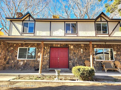 20 Road 3490, Flora Vista, NM, 87415-9501 | Card Image