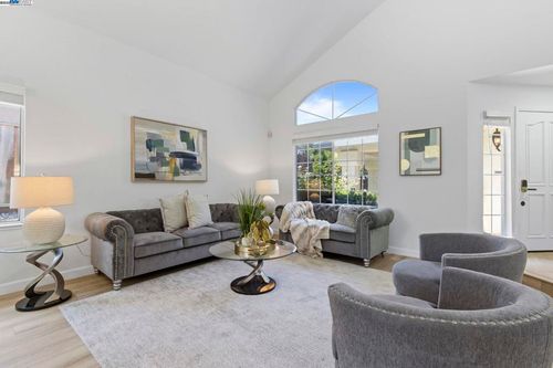 66 Edgegate Ct, Danville, CA, 94506-1331 | Card Image