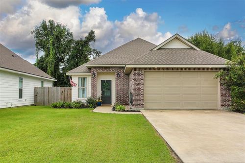 833 N Huval Dr, Lake Charles, LA, 70611-5254 | Card Image