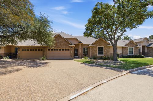 26-13912 Ashton Woods Cir, Austin, TX, 78727-3013 | Card Image