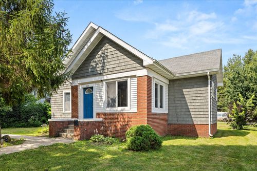 1006 S Bloomington St, Streator, IL, 61364-3313 | Card Image