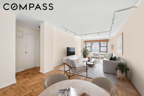 6a-220 E 54th St, New York, NY, 10022-4840 | Card Image