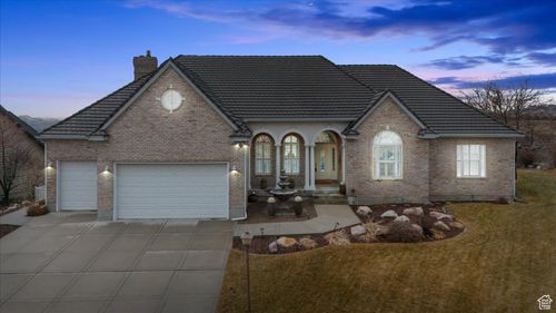 27 Canterbury Ln, Logan, UT, 84321-6714 | Card Image