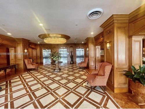 818-700 Biltmore Way, Coral Gables, FL, 33134-7555 | Card Image