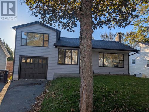 9 Darling St, St. John's, NL, A1B1V7 | Card Image