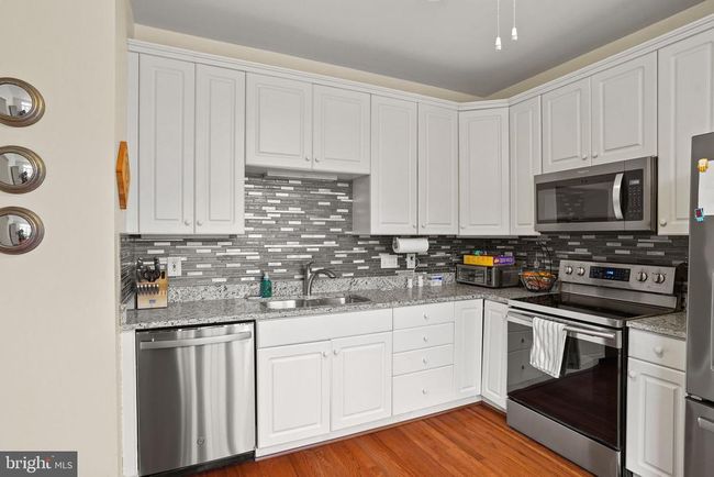 4170 Governor Yeardley Ln, Townhouse with 4 bedrooms, 4 bathrooms and null parking in FAIRFAX VA | Image 12