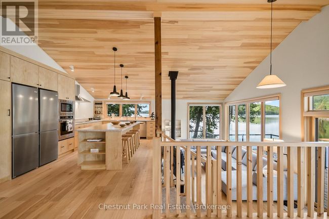 2438 Kushog Lake Road, House other with 5 bedrooms, 6 bathrooms and 8 parking in Algonquin Highlands (Stanhope) ON | Image 11