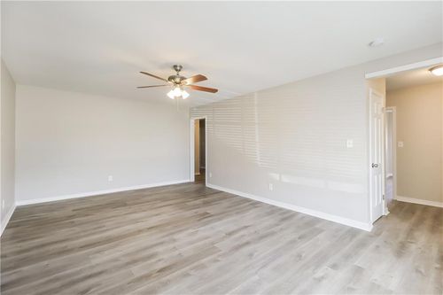 3417 Nw 41st St, Oklahoma City, OK, 73112-6304 | Card Image