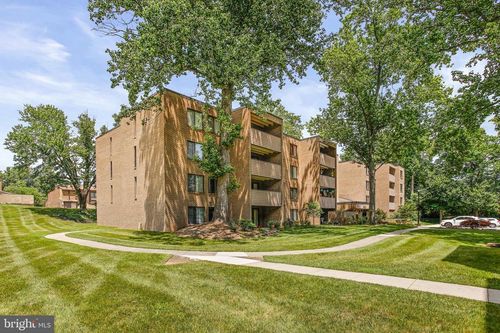 apt-301-4 Candlemaker Ct, BALTIMORE, MD, 21208-6422 | Card Image