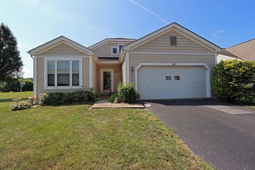 5843 Tully Cross Dr, Galloway, OH, 43119-9813 | Card Image