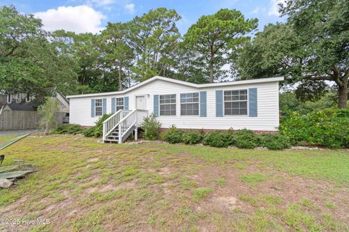 2587 Dockside Dr Sw, Supply, NC, 28462-2529 | Card Image
