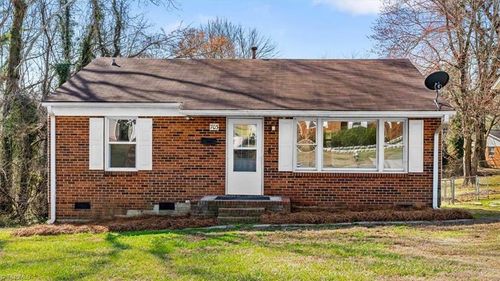 703 Garrett St, Greensboro, NC, 27406-3411 | Card Image