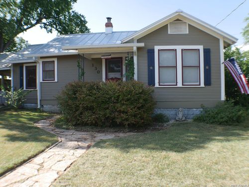 130 Idlewilde Blvd, Comfort, TX, 78013-2500 | Card Image