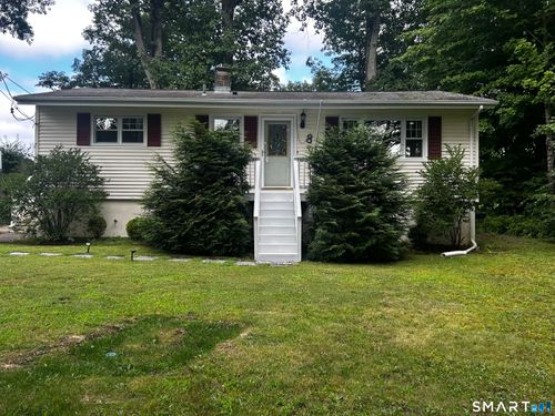 8 Lakeside Drive Ext, Ridgefield, CT, 06877-2117 | Card Image