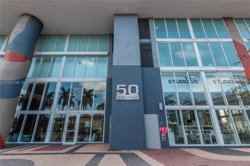 3006-50 Biscayne Blvd, Miami, FL, 33132-2939 | Card Image