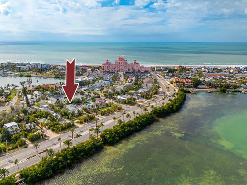 3312 E Maritana Dr, ST PETE BEACH, FL, 33706-4037 | Card Image