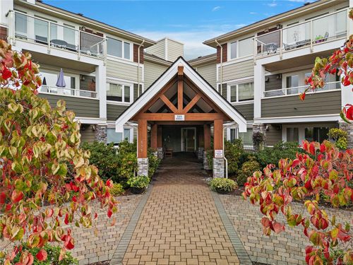 106-535 Heatherdale Lane, Victoria, BC, V8Z0A4 | Card Image