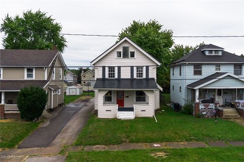 126 Churchill Rd, Girard, OH, 44420-1865 | Card Image