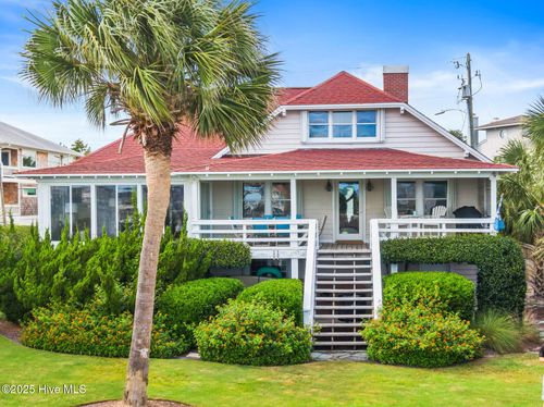 612 Channel Dr N, Wrightsville Beach, NC, 28480-2728 | Card Image