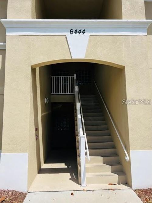 unit-201-6444 Cypressdale Dr, RIVERVIEW, FL, 33578-6146 | Card Image