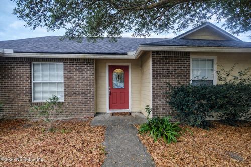 8421 Gatepost Ct, Jacksonville, FL, 32244-7402 | Card Image