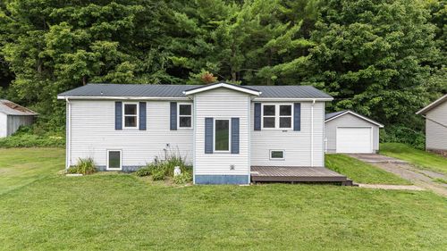 525 Foote Ave, Spring Valley, WI, 54767-8807 | Card Image