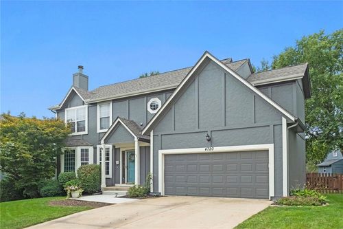 4720 Lone Elm, Shawnee, KS, 66226-2404 | Card Image