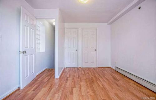 4d-132 Maple Ave, Flushing, NY, 11355 | Card Image