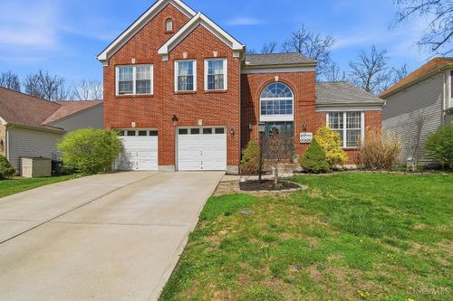 8524 Sunmont Dr, Anderson, OH, 45255-4777 | Card Image