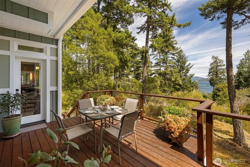 164 Bramblewood Ln, Friday Harbor, WA, 98250-9057 | Card Image