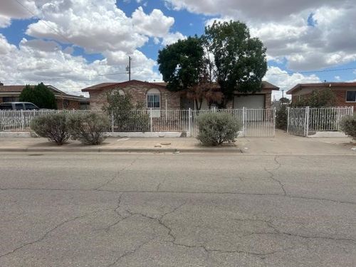 5520 Sarah Anne Ave, El Paso, TX, 79924-1919 | Card Image