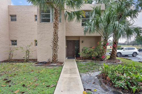 104-9421 Live Oak Pl, Davie, FL, 33324 | Card Image