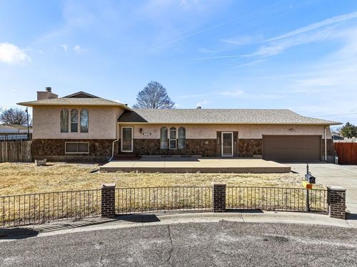 27313 Habana Rd, Pueblo, CO, 81006-9736 | Card Image