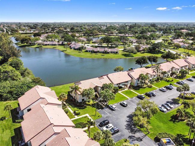 5839 Parkwalk Drive, Condo with 3 bedrooms, 2 bathrooms and null parking in Boynton Beach FL | Image 35